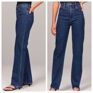 Abercrombie & Fitch EUC Straight Leg Jeans